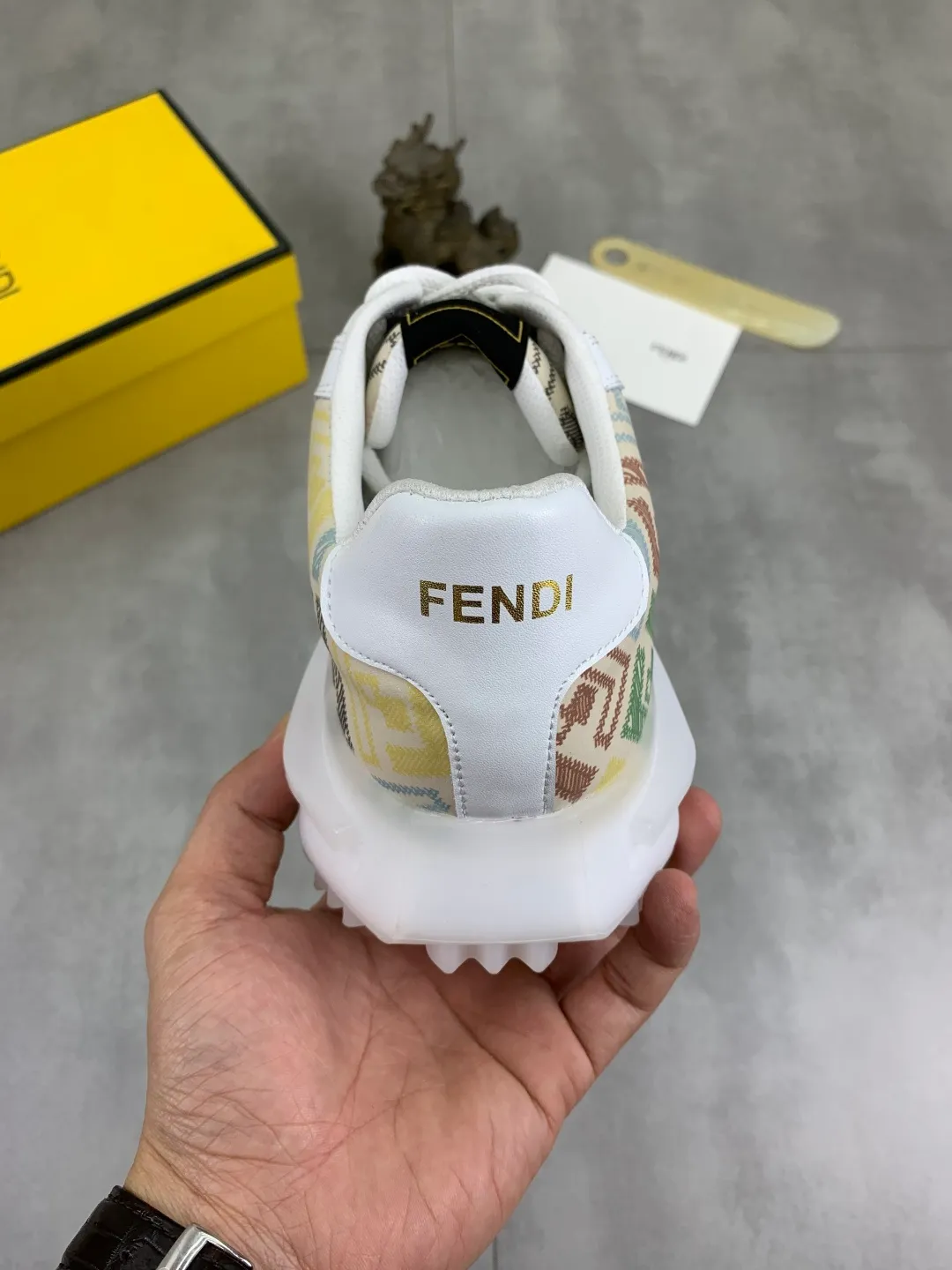 ​Men's shoes 💰P460 💰[New] Little Monster 🆘 New FENDI (Fendi) counter new 🕶️🕶️Simple routing effect, showing an elegant and cool driving shoe 🎬Using imported calfskin + first-layer pigskin lining🐂Excellent material🎬Detailed workmanship 🤗Comfortable foot feel➰➰. ​Pair it with any outfit to show your taste and temperament, low-key luxury ♻️Design ​simple and elegant ​noble and fashionable 🍃​Very loved and favored by trendy men 💓❤️size: 38-44 2️⃣colors available